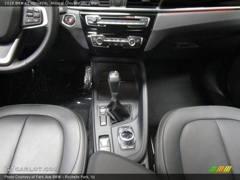Mineral Grey Metallic / Black 2018 BMW X1 xDrive28i