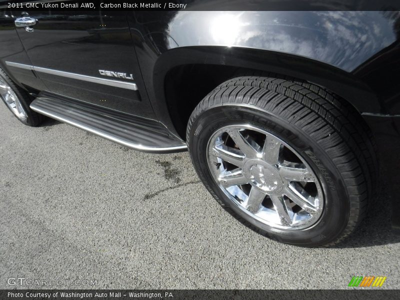 Carbon Black Metallic / Ebony 2011 GMC Yukon Denali AWD