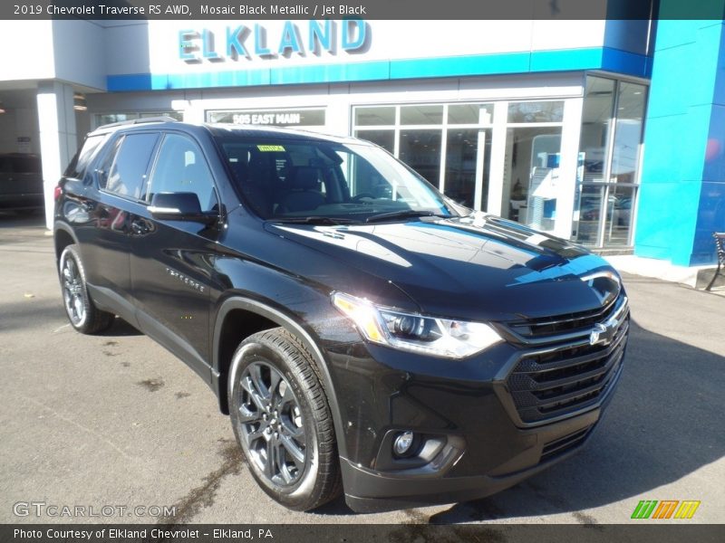 Mosaic Black Metallic / Jet Black 2019 Chevrolet Traverse RS AWD