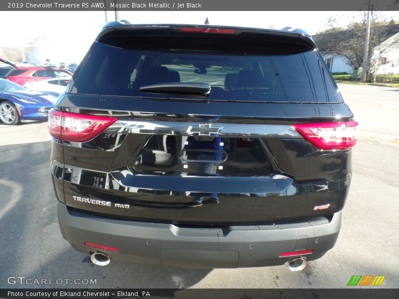 Mosaic Black Metallic / Jet Black 2019 Chevrolet Traverse RS AWD