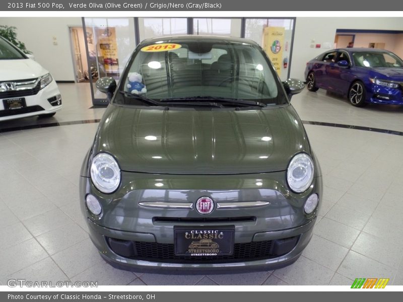 Verde Oliva (Olive Green) / Grigio/Nero (Gray/Black) 2013 Fiat 500 Pop