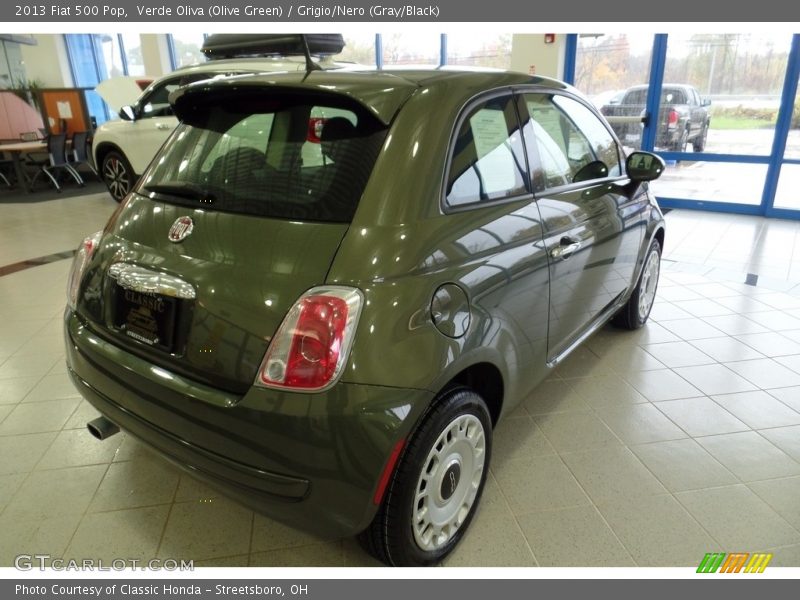 Verde Oliva (Olive Green) / Grigio/Nero (Gray/Black) 2013 Fiat 500 Pop