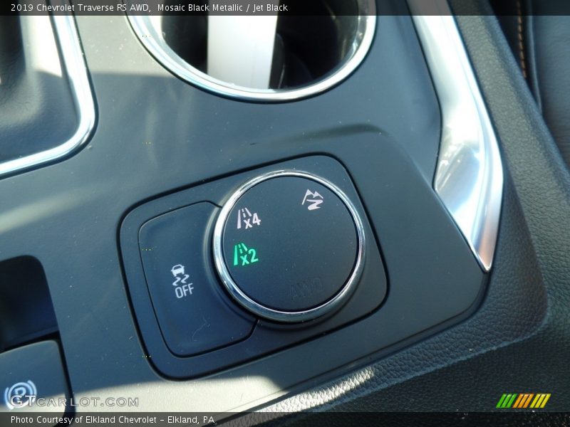 Mosaic Black Metallic / Jet Black 2019 Chevrolet Traverse RS AWD