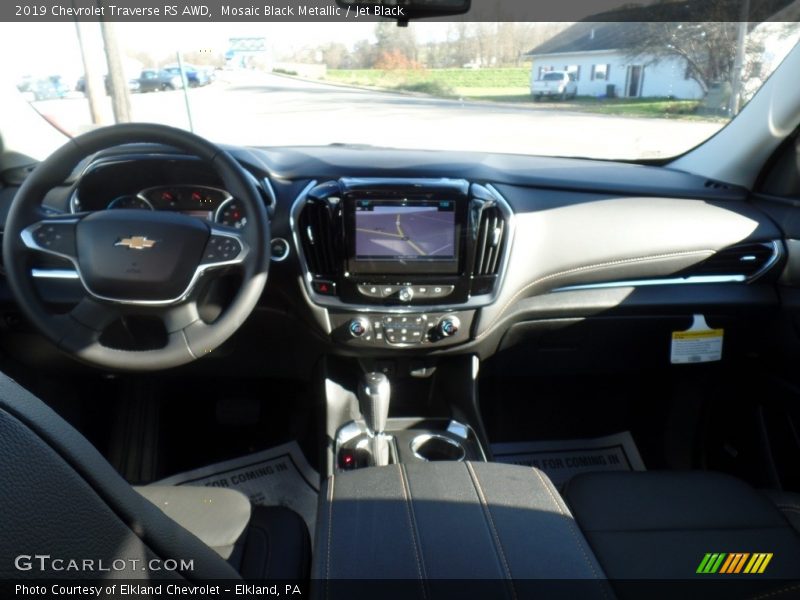 Mosaic Black Metallic / Jet Black 2019 Chevrolet Traverse RS AWD