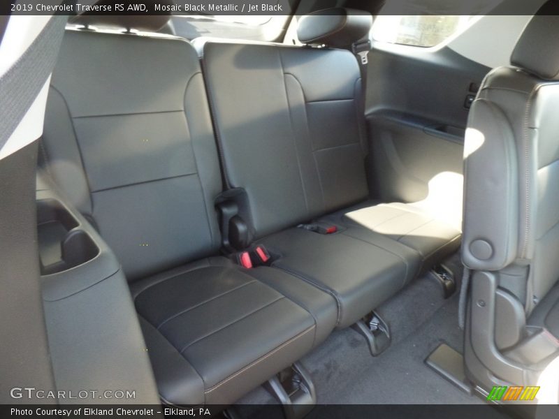 Mosaic Black Metallic / Jet Black 2019 Chevrolet Traverse RS AWD