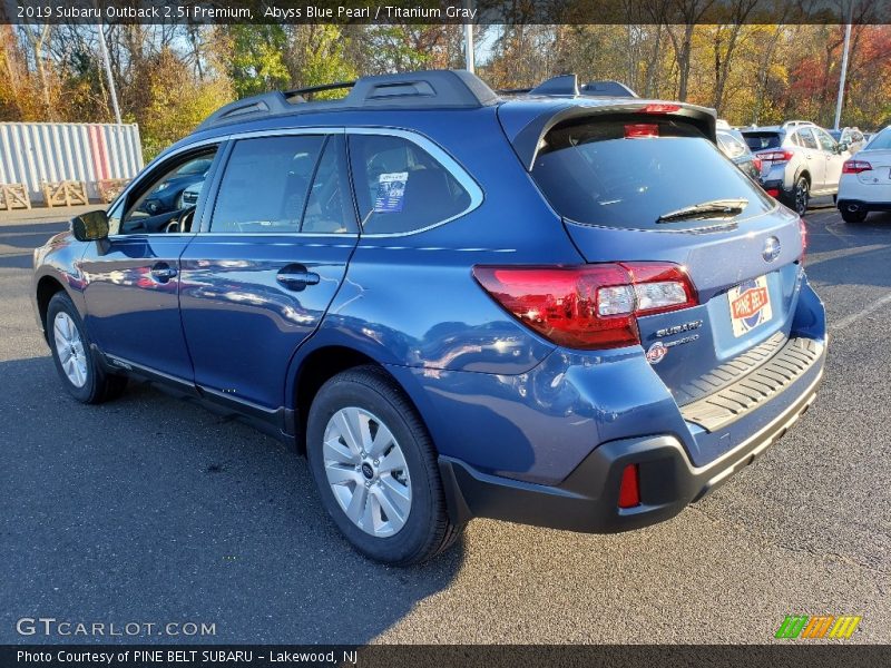 Abyss Blue Pearl / Titanium Gray 2019 Subaru Outback 2.5i Premium