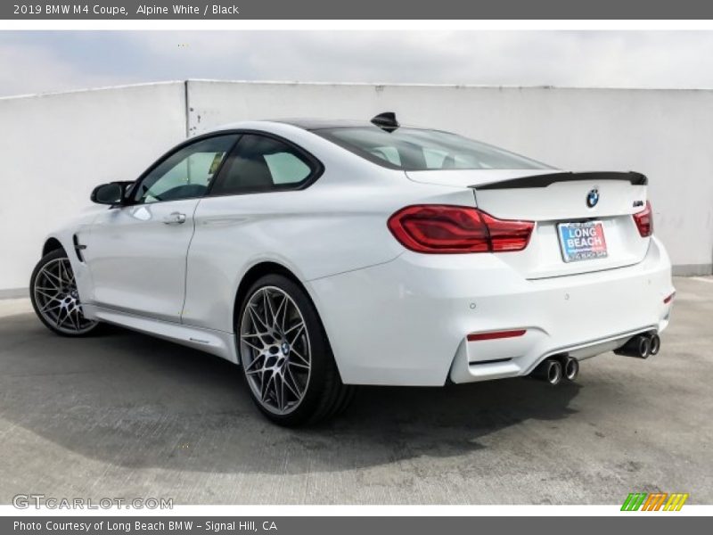 Alpine White / Black 2019 BMW M4 Coupe