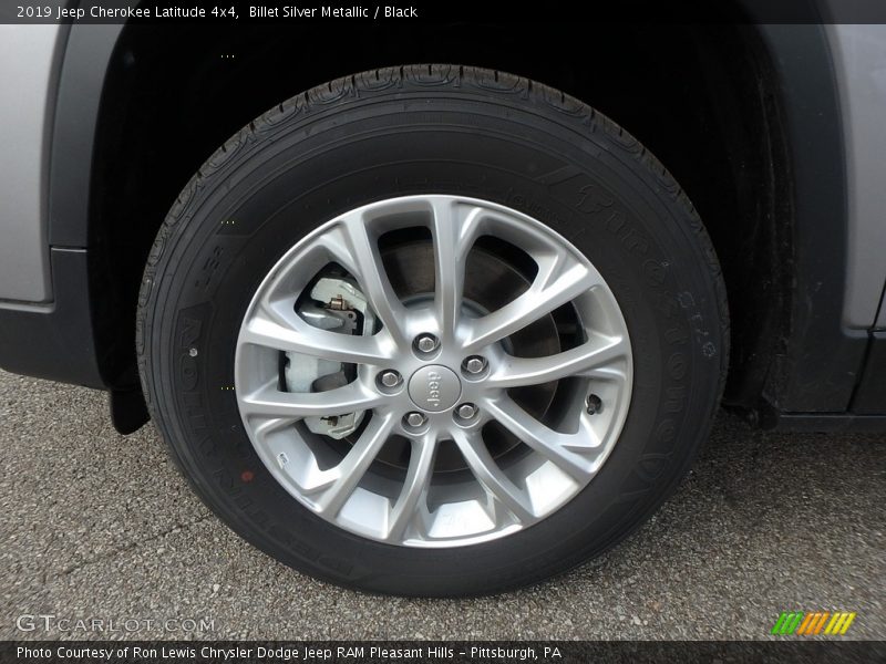 Billet Silver Metallic / Black 2019 Jeep Cherokee Latitude 4x4