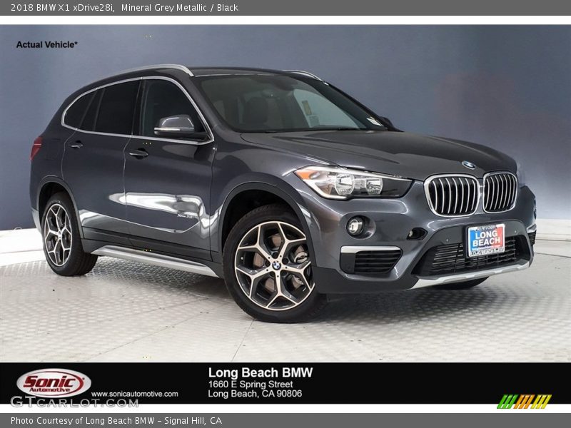 Mineral Grey Metallic / Black 2018 BMW X1 xDrive28i