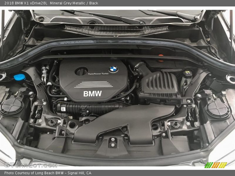 Mineral Grey Metallic / Black 2018 BMW X1 xDrive28i