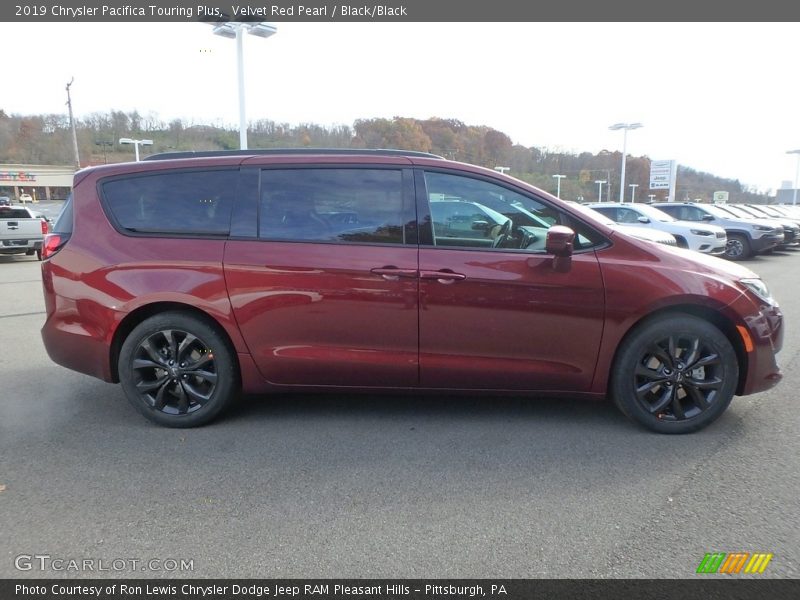 Velvet Red Pearl / Black/Black 2019 Chrysler Pacifica Touring Plus