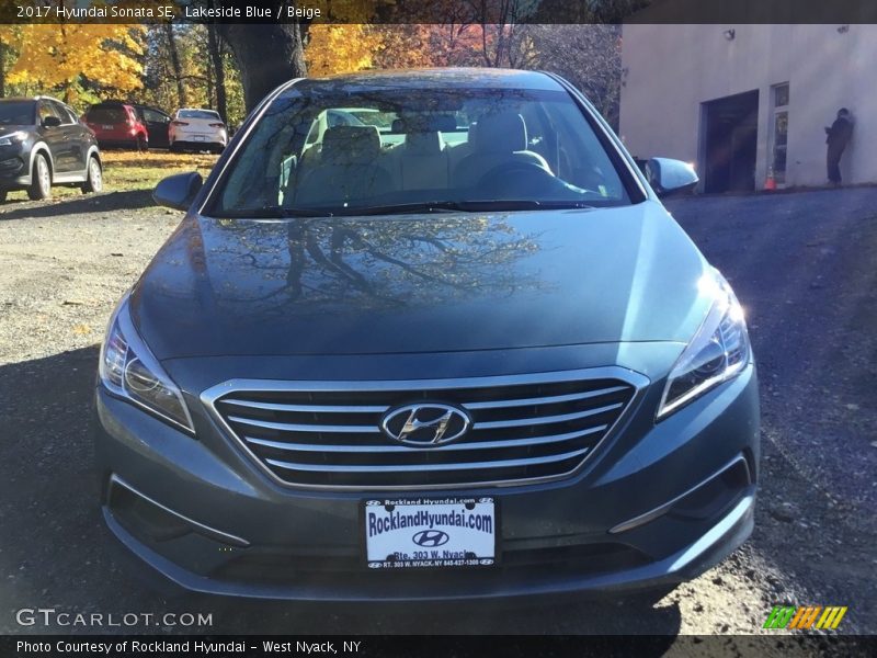 Lakeside Blue / Beige 2017 Hyundai Sonata SE