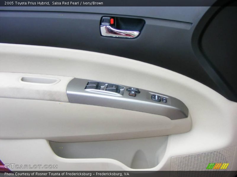 Salsa Red Pearl / Ivory/Brown 2005 Toyota Prius Hybrid