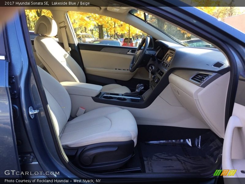 Lakeside Blue / Beige 2017 Hyundai Sonata SE