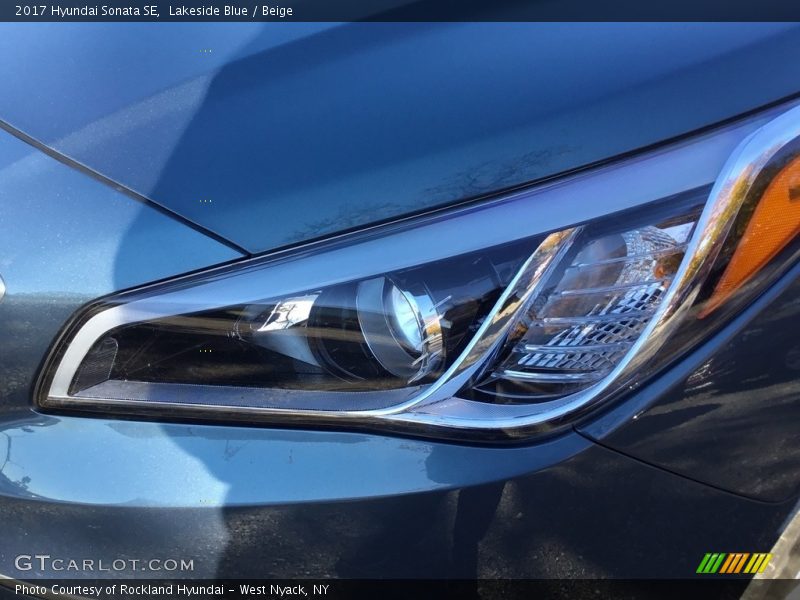 Lakeside Blue / Beige 2017 Hyundai Sonata SE