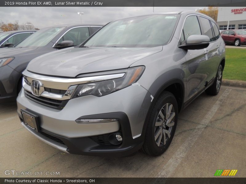 Lunar Silver Metallic / Gray 2019 Honda Pilot EX AWD