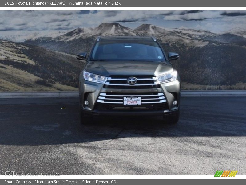 Alumina Jade Metallic / Black 2019 Toyota Highlander XLE AWD