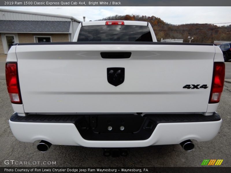 Bright White / Black 2019 Ram 1500 Classic Express Quad Cab 4x4