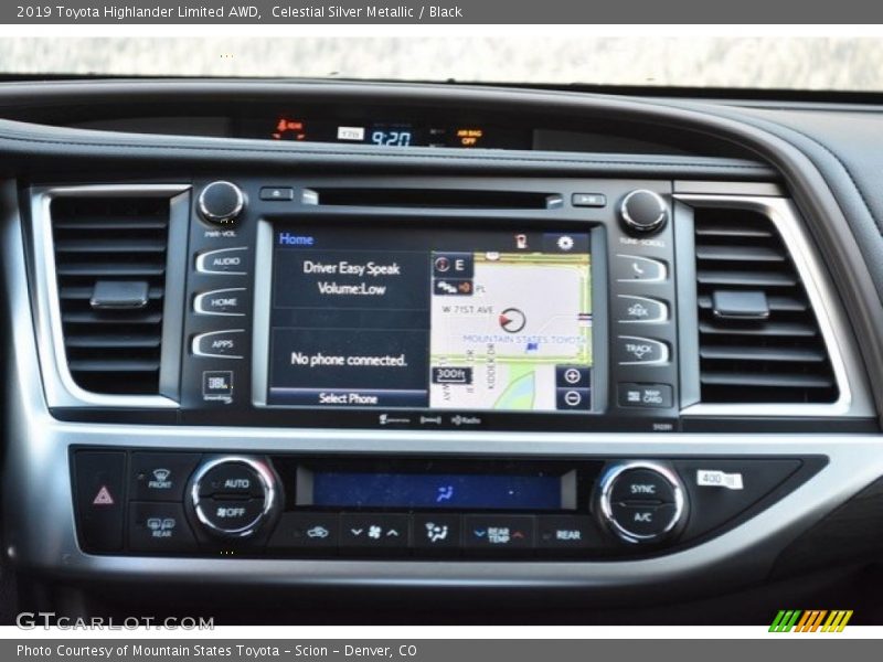 Celestial Silver Metallic / Black 2019 Toyota Highlander Limited AWD