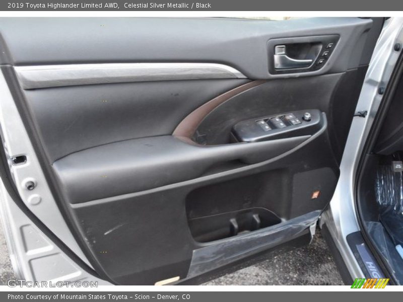 Celestial Silver Metallic / Black 2019 Toyota Highlander Limited AWD