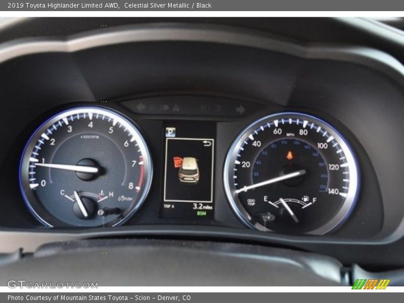 Celestial Silver Metallic / Black 2019 Toyota Highlander Limited AWD