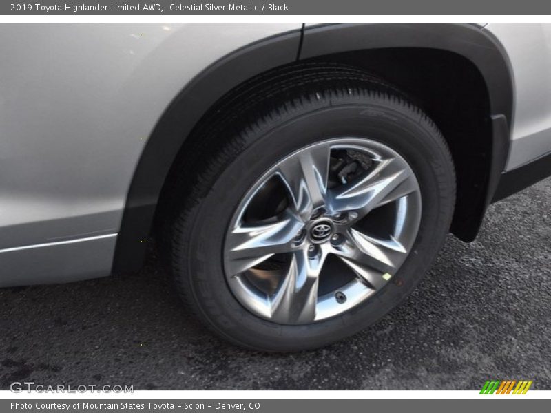 Celestial Silver Metallic / Black 2019 Toyota Highlander Limited AWD