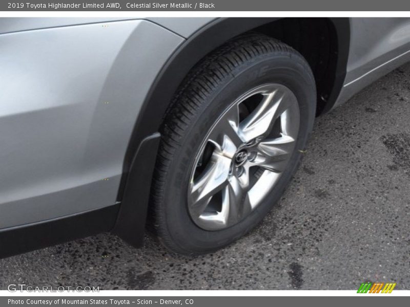 Celestial Silver Metallic / Black 2019 Toyota Highlander Limited AWD