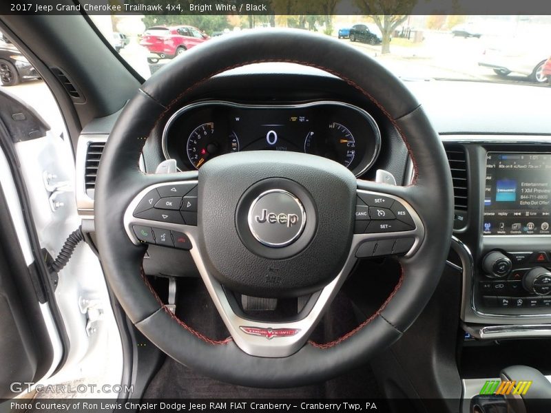 Bright White / Black 2017 Jeep Grand Cherokee Trailhawk 4x4