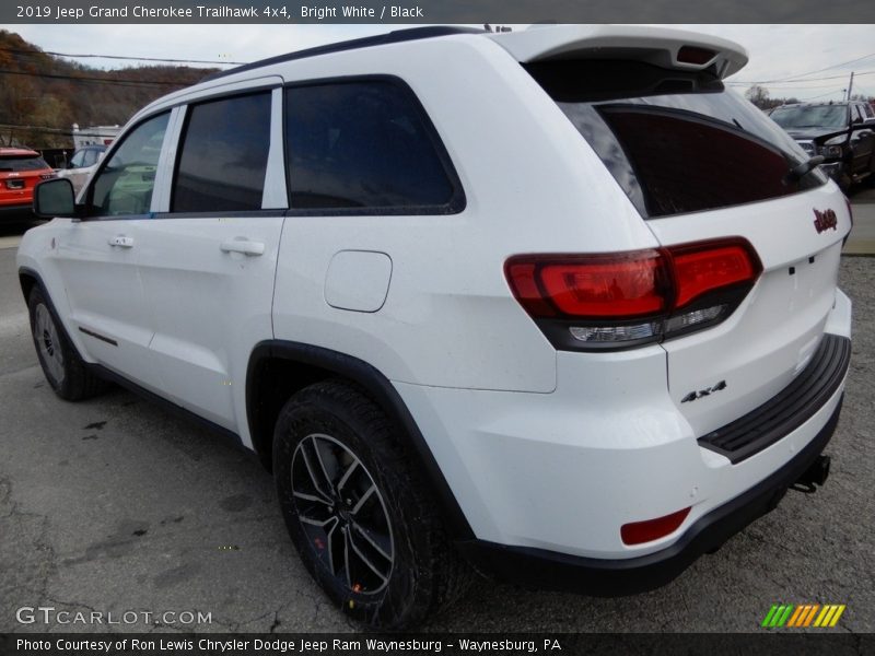 Bright White / Black 2019 Jeep Grand Cherokee Trailhawk 4x4