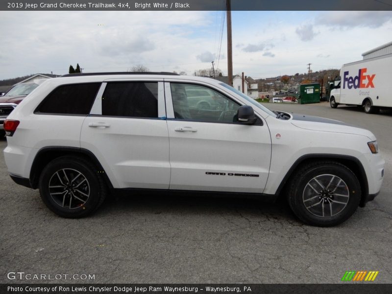 Bright White / Black 2019 Jeep Grand Cherokee Trailhawk 4x4