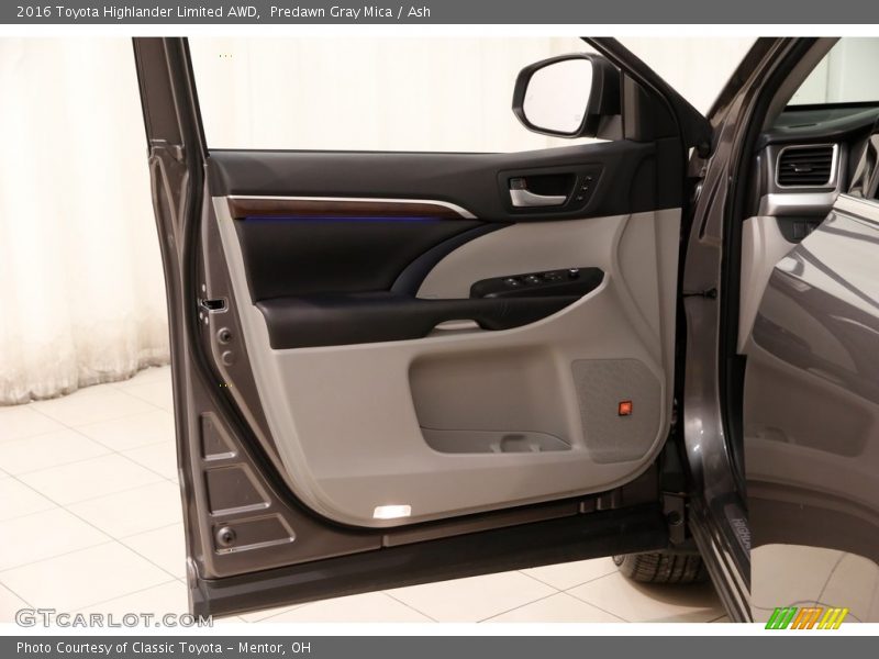 Predawn Gray Mica / Ash 2016 Toyota Highlander Limited AWD