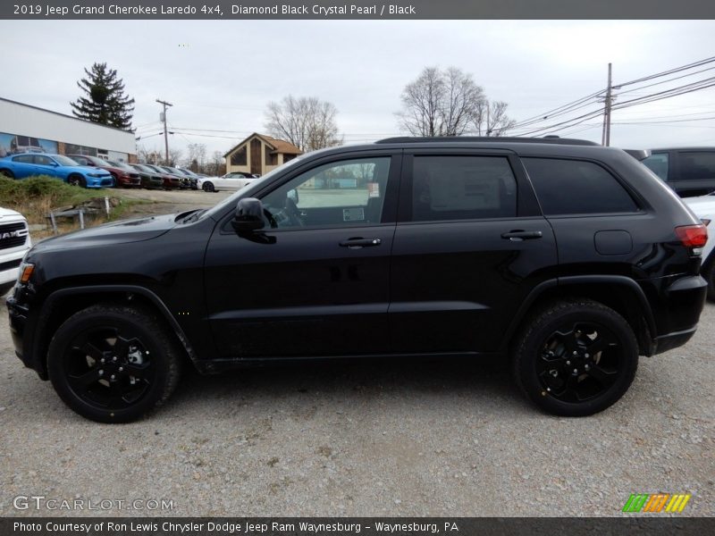 Diamond Black Crystal Pearl / Black 2019 Jeep Grand Cherokee Laredo 4x4