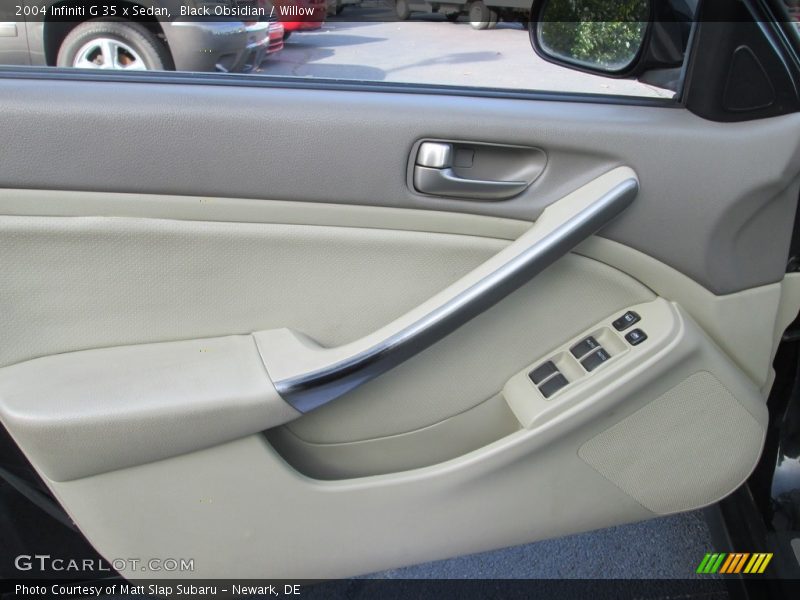 Black Obsidian / Willow 2004 Infiniti G 35 x Sedan