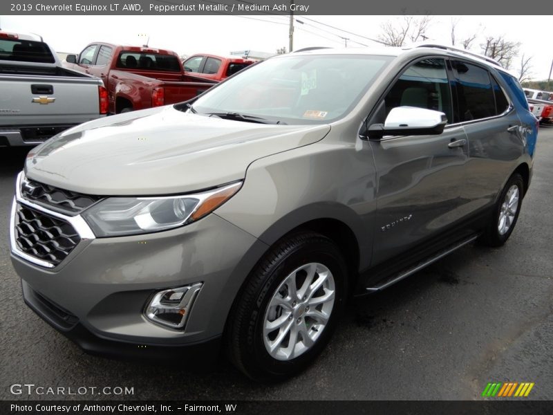 Pepperdust Metallic / Medium Ash Gray 2019 Chevrolet Equinox LT AWD
