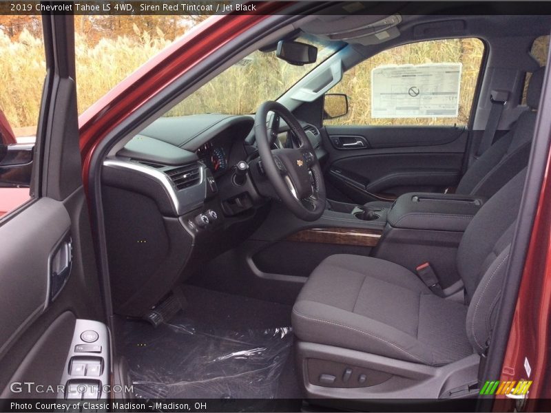 Siren Red Tintcoat / Jet Black 2019 Chevrolet Tahoe LS 4WD