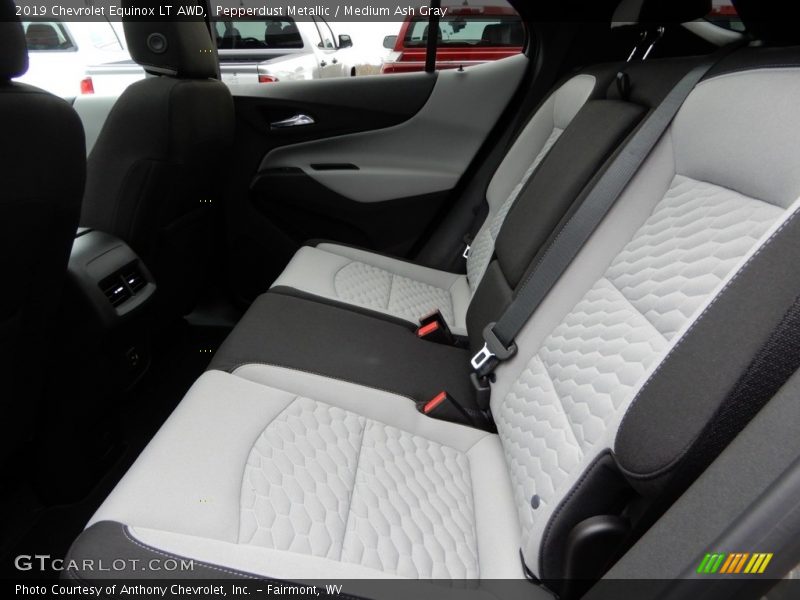 Pepperdust Metallic / Medium Ash Gray 2019 Chevrolet Equinox LT AWD