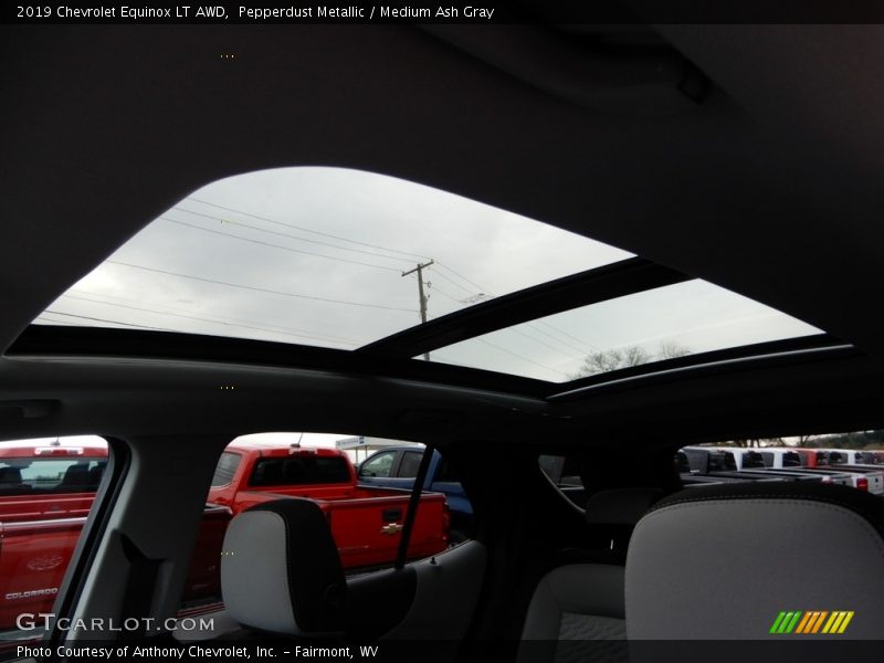 Pepperdust Metallic / Medium Ash Gray 2019 Chevrolet Equinox LT AWD