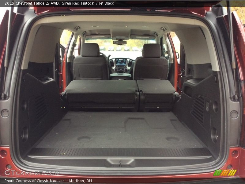 Siren Red Tintcoat / Jet Black 2019 Chevrolet Tahoe LS 4WD