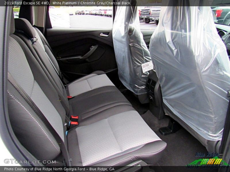 White Platinum / Chromite Gray/Charcoal Black 2019 Ford Escape SE 4WD