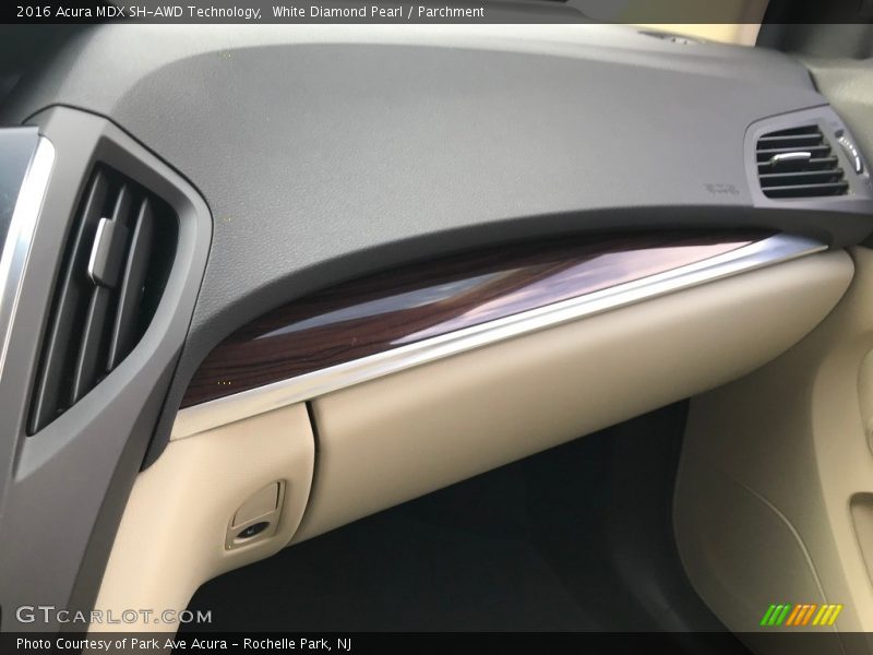 White Diamond Pearl / Parchment 2016 Acura MDX SH-AWD Technology