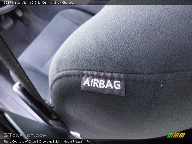 Gun Metallic / Charcoal 2015 Nissan Altima 2.5 S