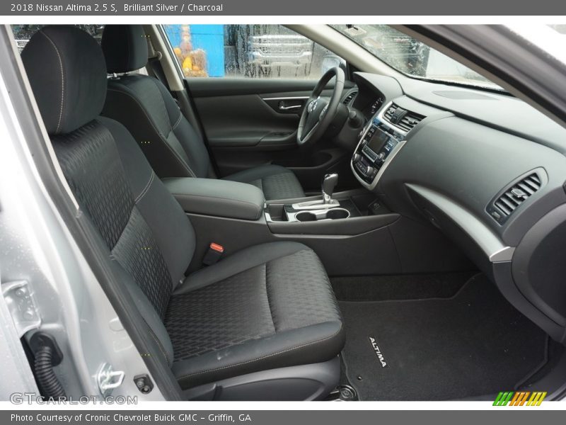 Brilliant Silver / Charcoal 2018 Nissan Altima 2.5 S