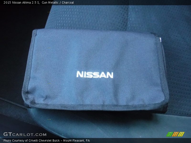 Gun Metallic / Charcoal 2015 Nissan Altima 2.5 S