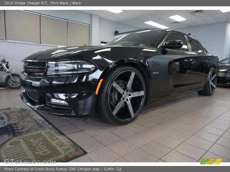 Pitch Black / Black 2016 Dodge Charger R/T