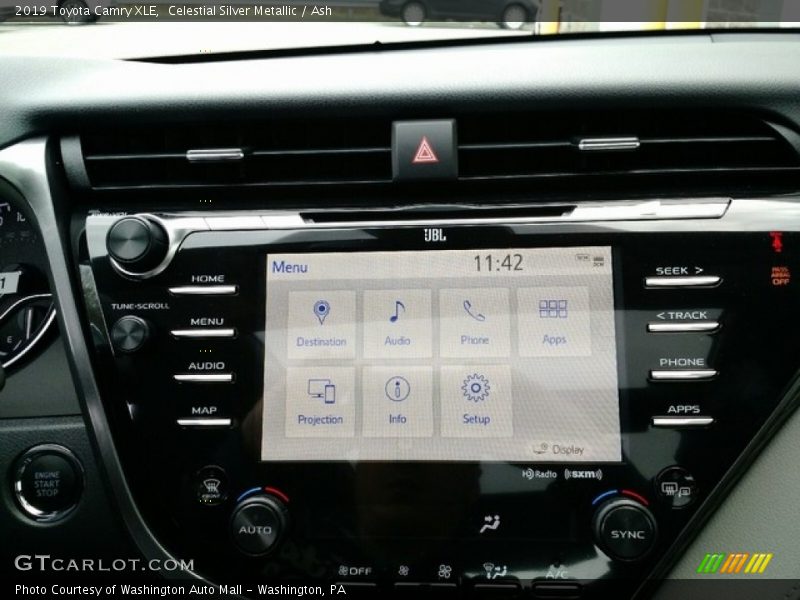 Controls of 2019 Camry XLE