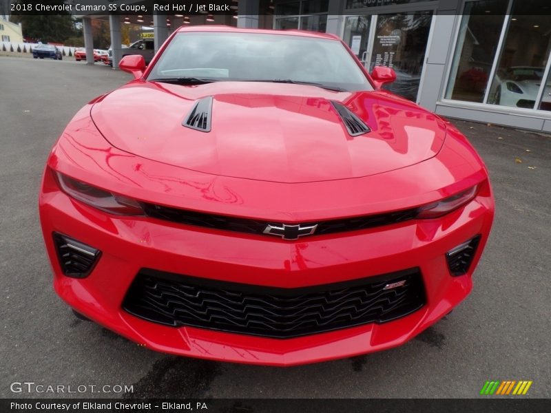 Red Hot / Jet Black 2018 Chevrolet Camaro SS Coupe