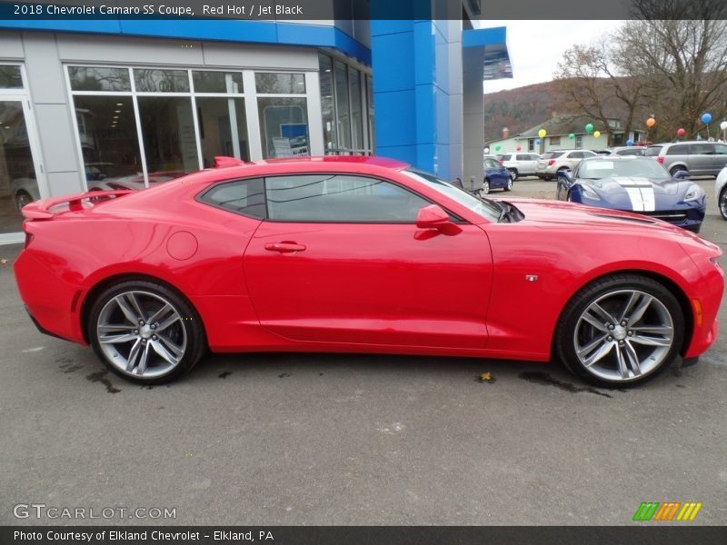 Red Hot / Jet Black 2018 Chevrolet Camaro SS Coupe