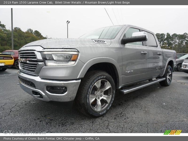 Billett Silver Metallic / Mountain Brown/Light Frost Beige 2019 Ram 1500 Laramie Crew Cab