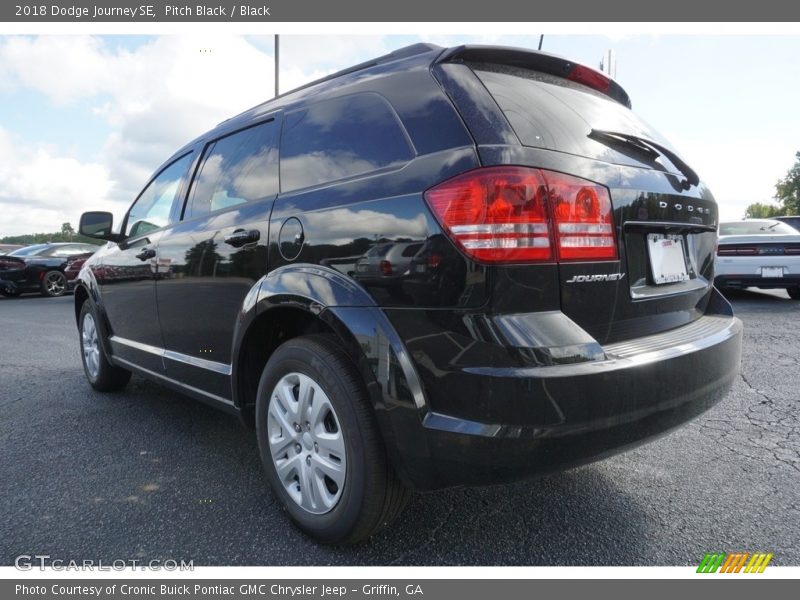 Pitch Black / Black 2018 Dodge Journey SE