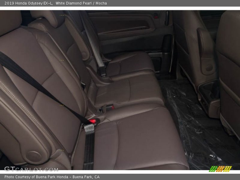 White Diamond Pearl / Mocha 2019 Honda Odyssey EX-L